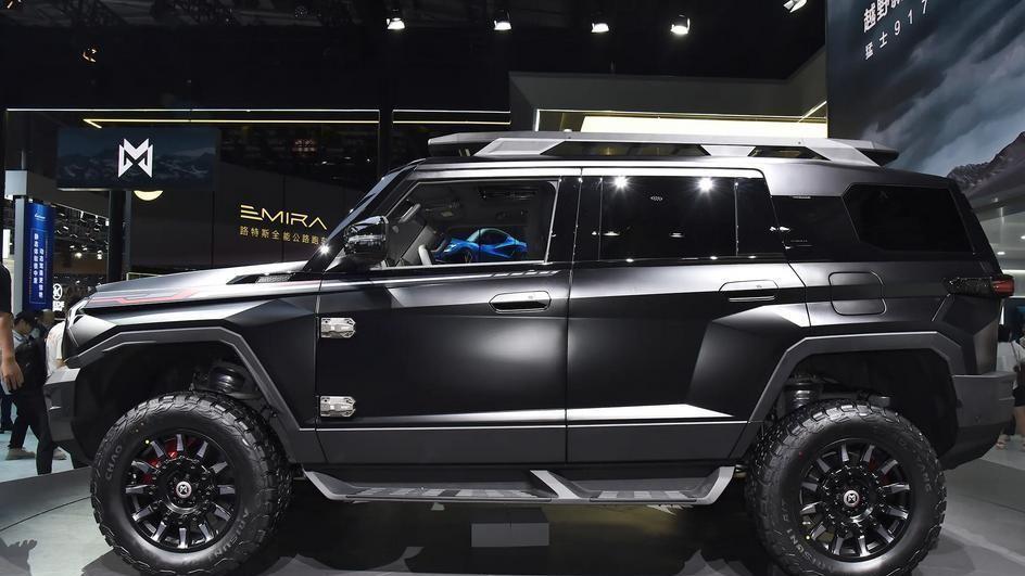 硬核越野售价63.77万，816匹马力，静态解析东风猛士917