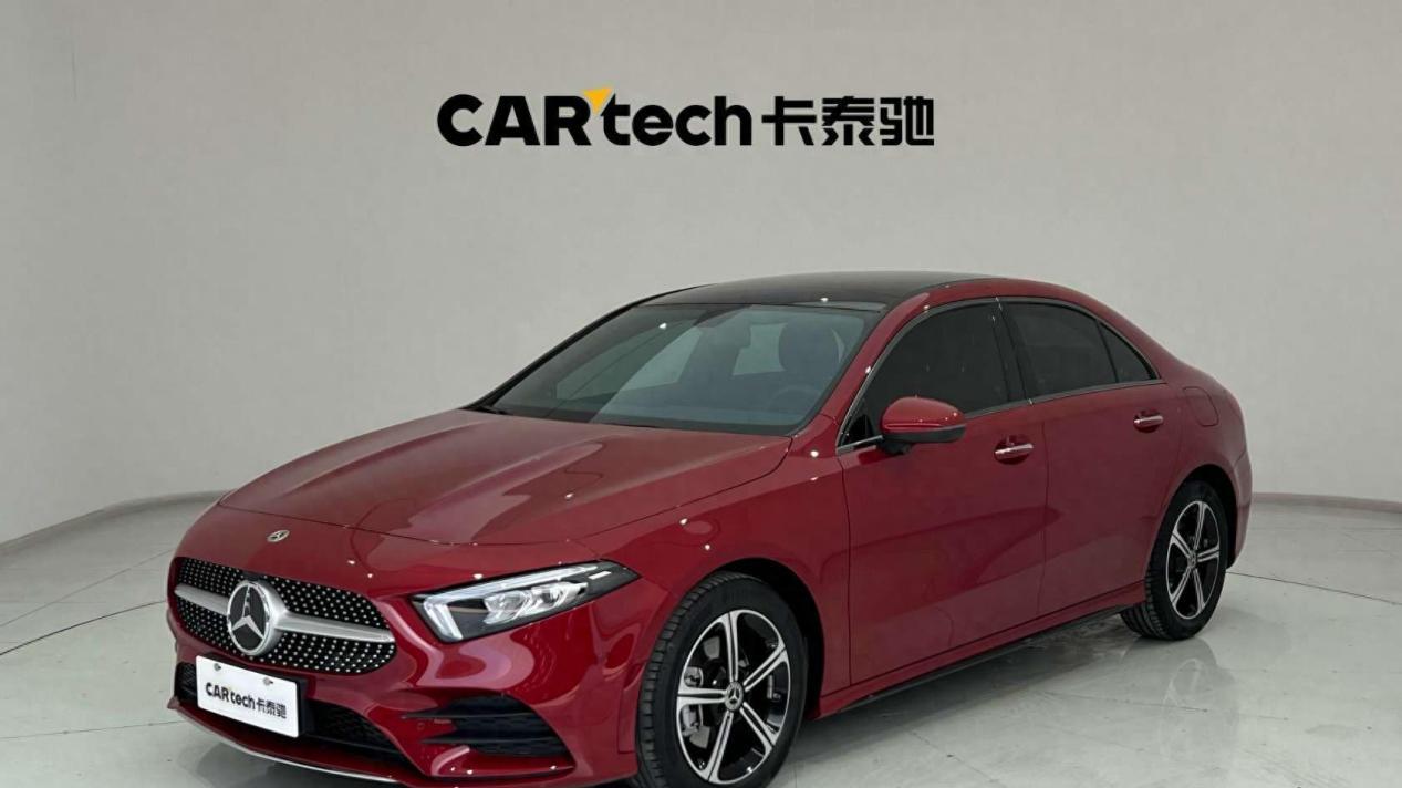 红色小钢炮！2022款奔驰A200L运动轿车，14万圆你性能梦！