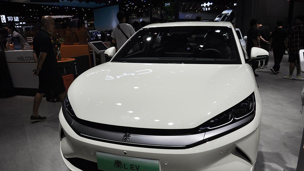 比亚迪秦PLUS DM：节能先锋的驾驶体验