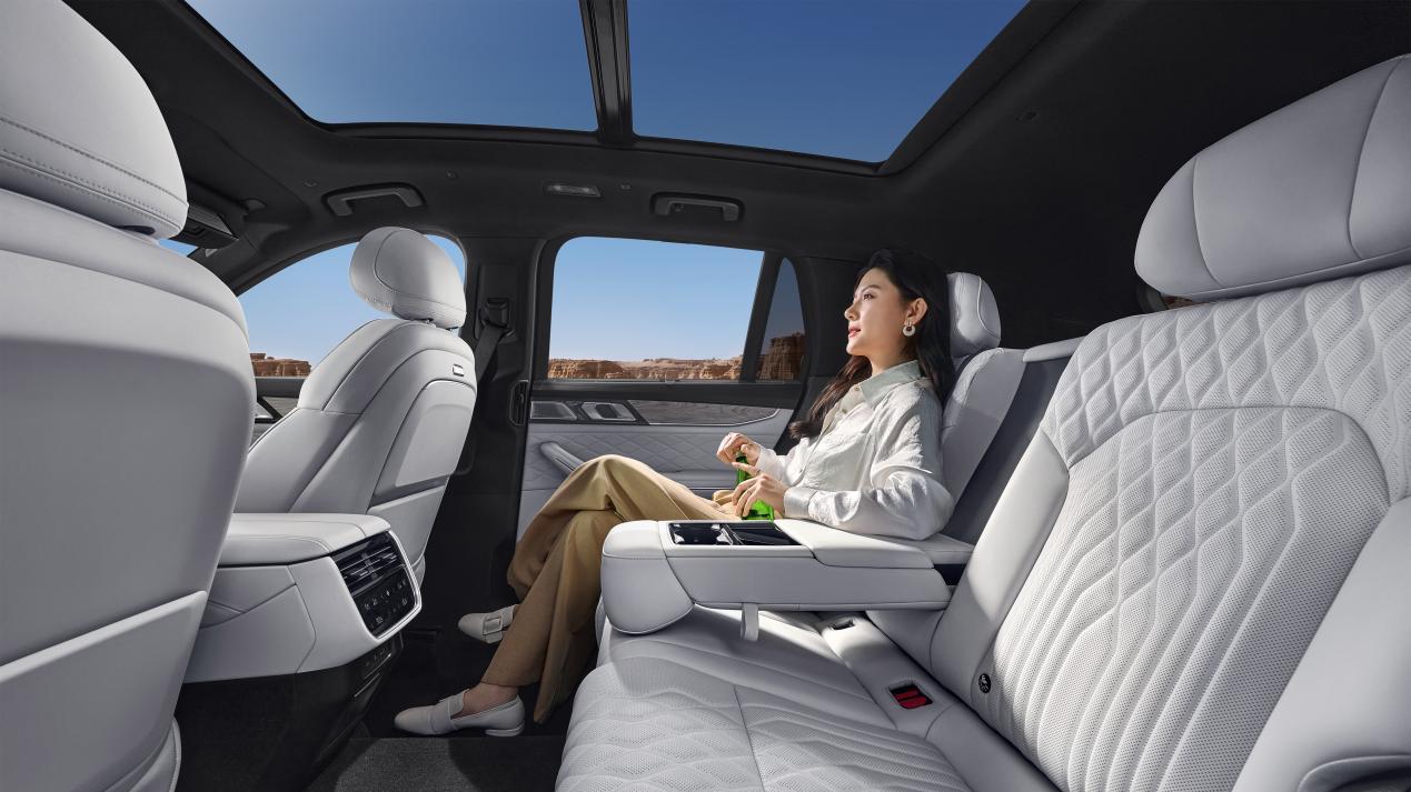 2026款领克09四驱探索版将安全融入基因，限时19.88万更显担当