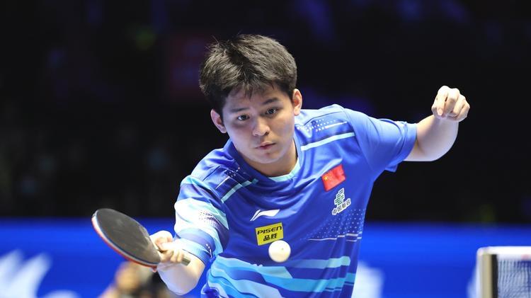 历史性突破！林诗栋半决赛4比1战胜袁励岑，将与樊振东会师决赛！