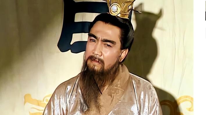 从饰演“一代奸雄”到“民族脊梁”，鲍国安用三十年完成表演的轮回