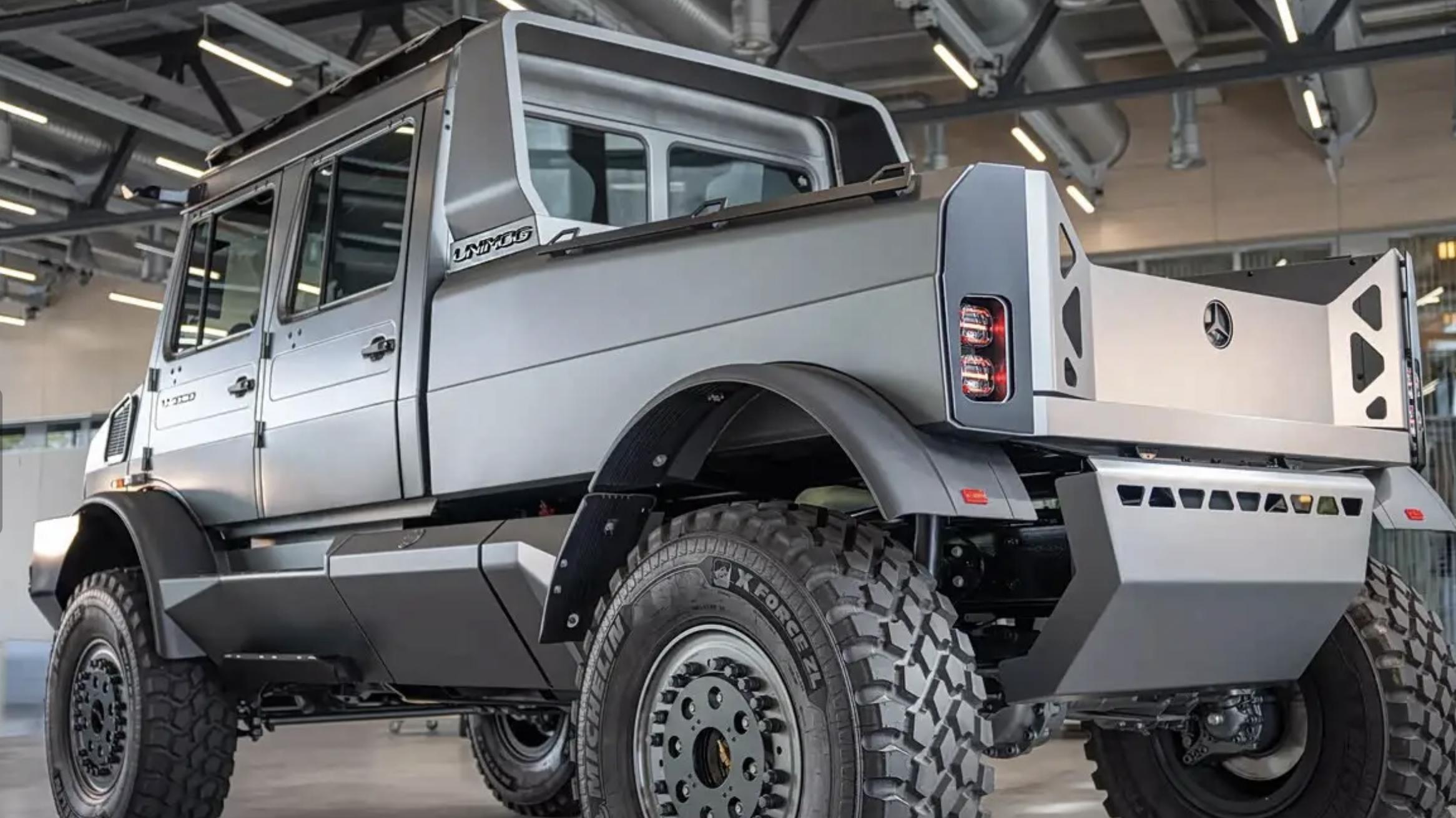 威猛的越野“怪兽”，搭载7.7升柴油六缸发动机，还自带3把差速锁