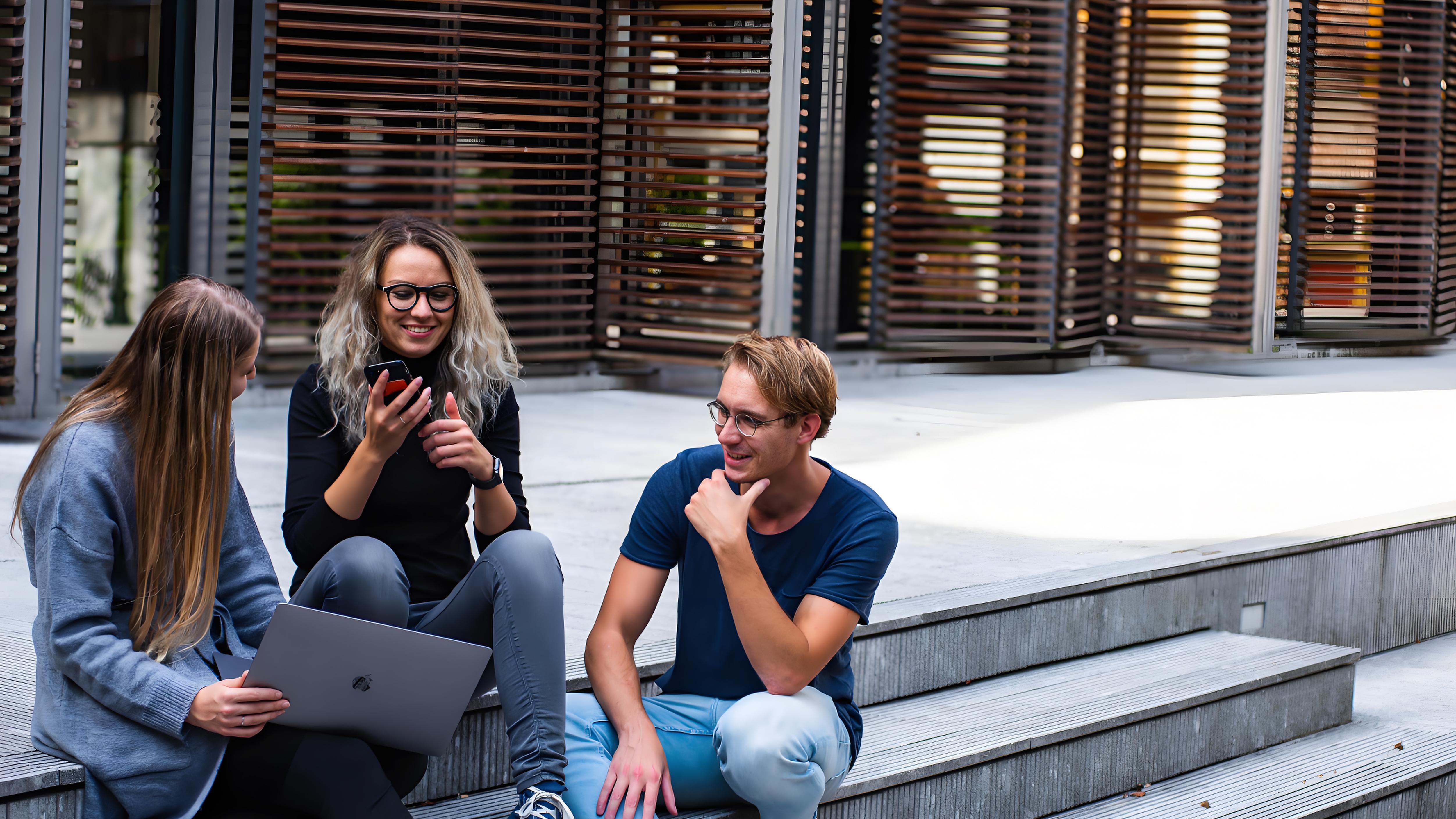 为什么大学男生越来越少