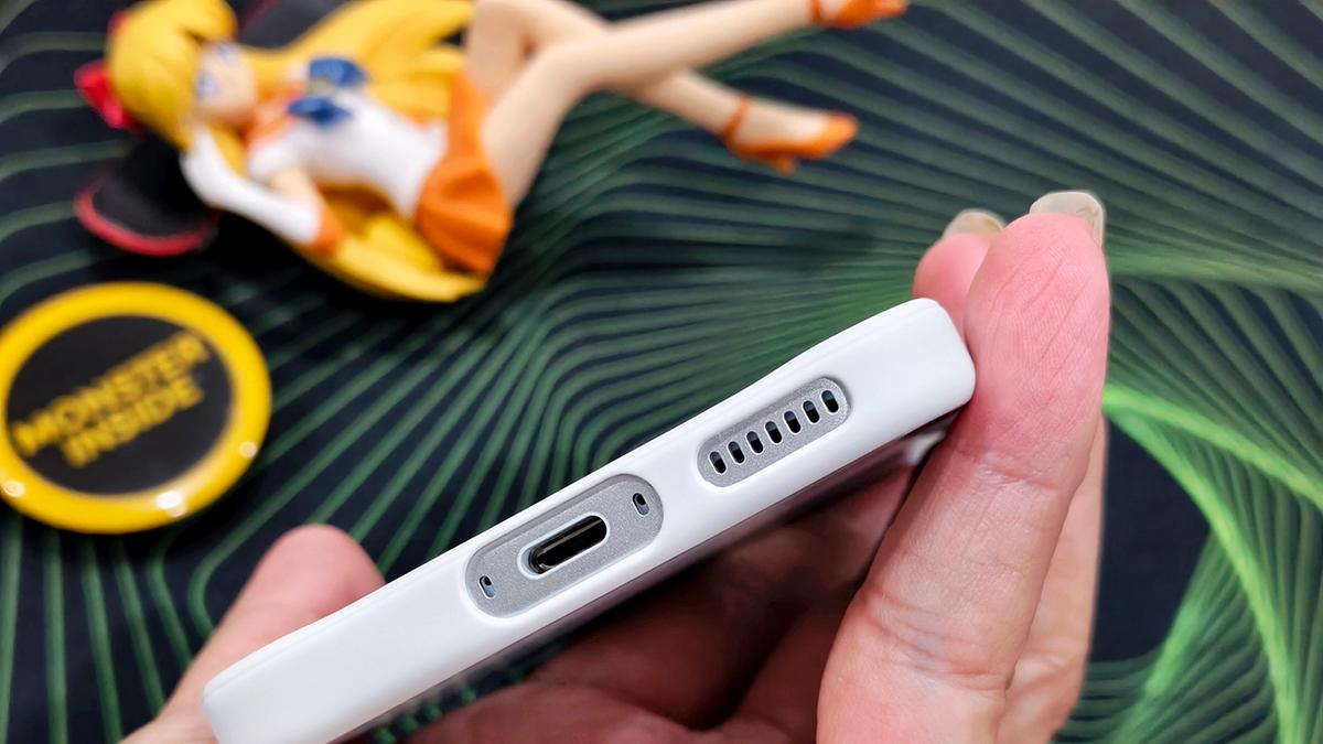 开箱晒物：iQOO 15凭啥成了一款全能手机