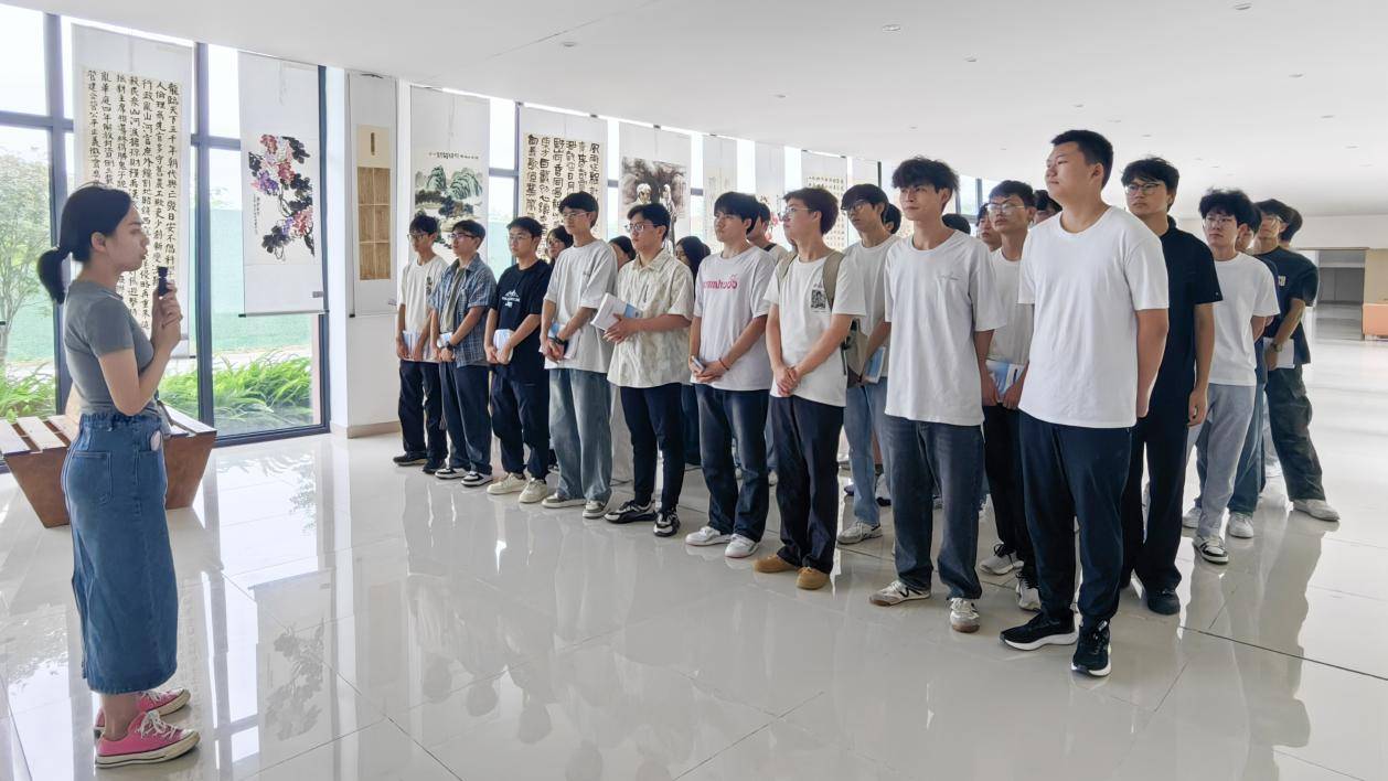 绵阳城市学院开展抗战历史主题教育活动