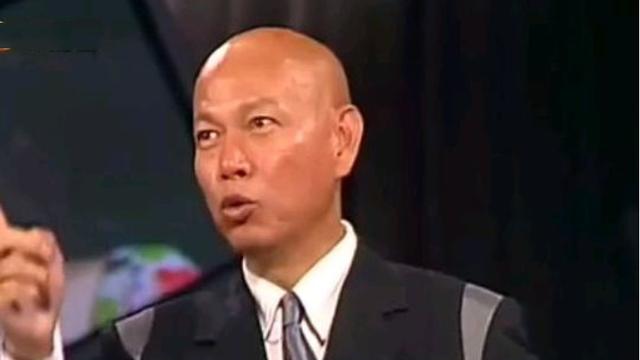 玫瑰原型比刘亦菲更美，60岁直播口碑转变