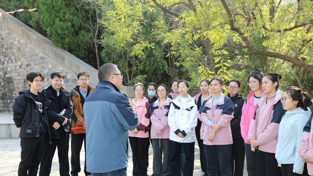 桓台县妇幼保健院开展新入职员工红色拓展教育活动
