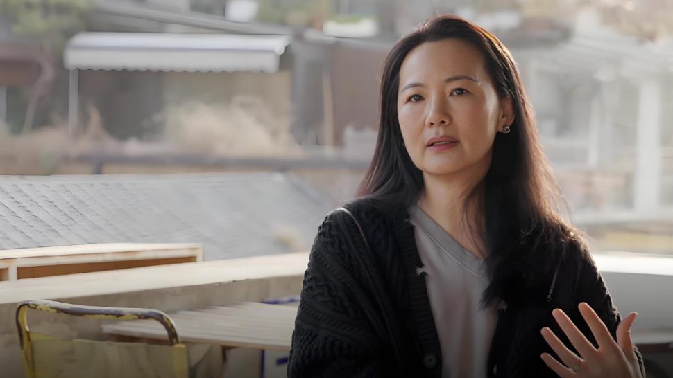 嫁给王菲初恋，结婚20年无儿无女，54岁的影后咏梅，如今怎样了