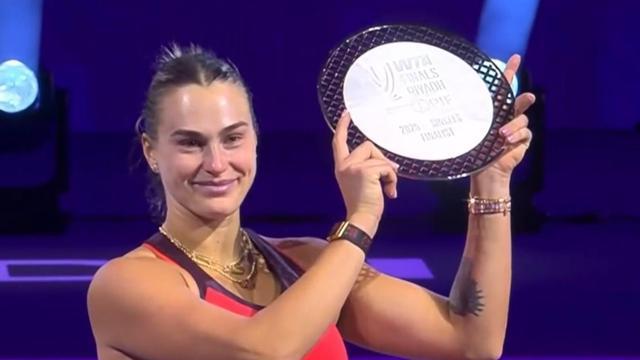 莱巴金娜以516记ACE榜首 中国金花郑钦文曾在2024年获ACE女王