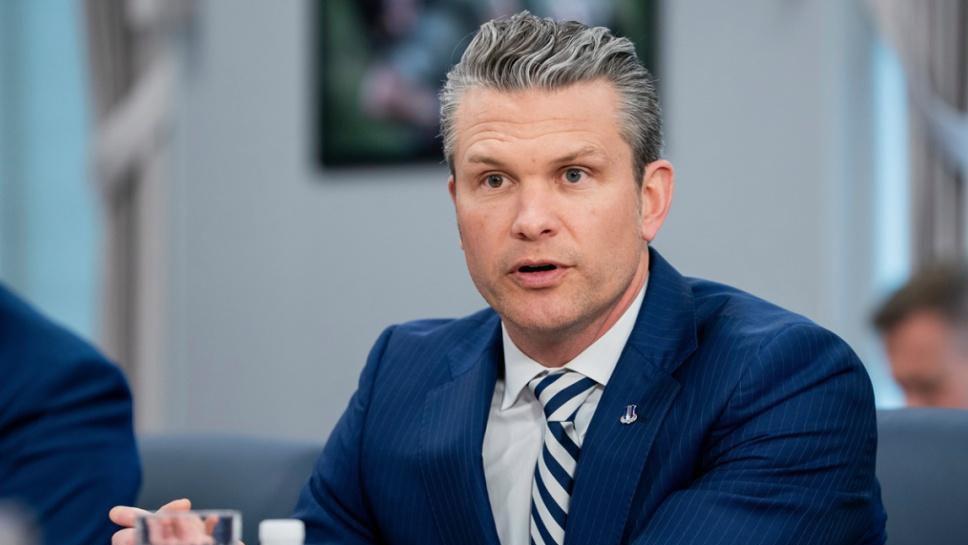 白宫要变天？特朗普枪口对准心腹：美国务院迎来236年来最大重组