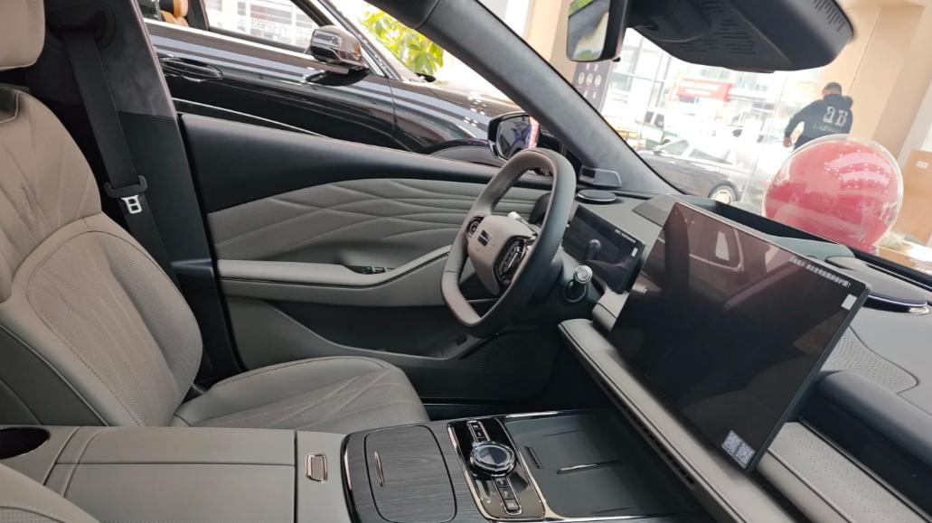 听说星耀8升级了OTA，去试了，下单了