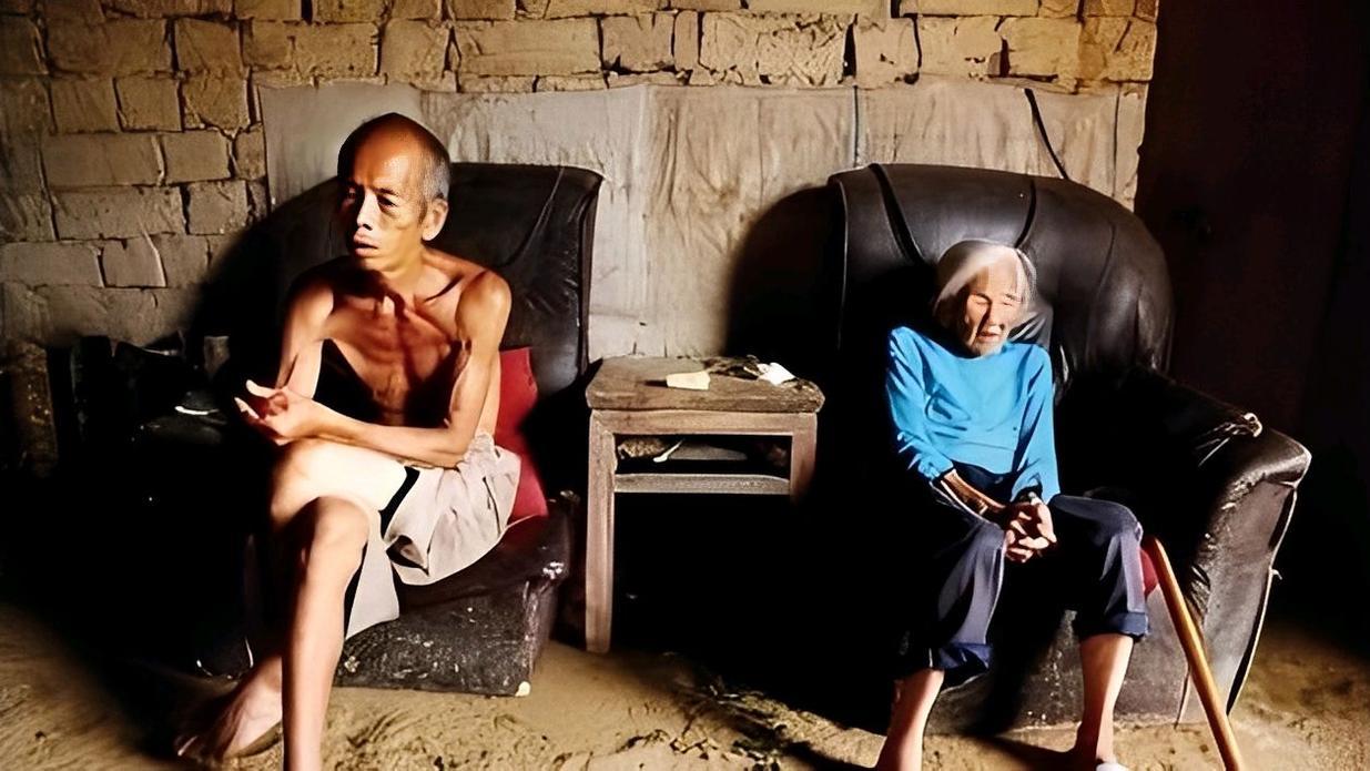 1944年，广西一女子被日本人侮辱后产子，无辜的孩子一生饱受欺凌