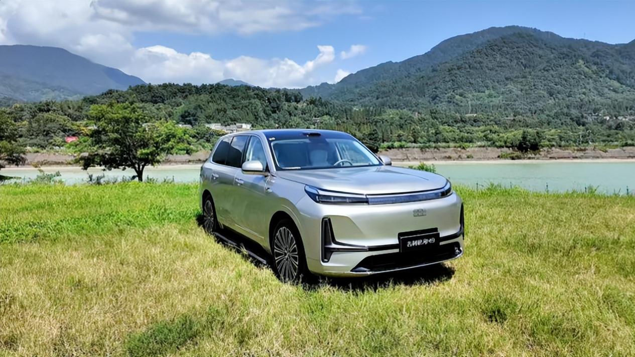 【动测大师】从激光雷达到零重力座椅，银河M9藏着多少“越级杀招”？