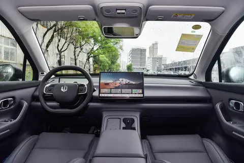 15万内中型SUV怎么选？我帮你算过账了，零跑C10才是真香