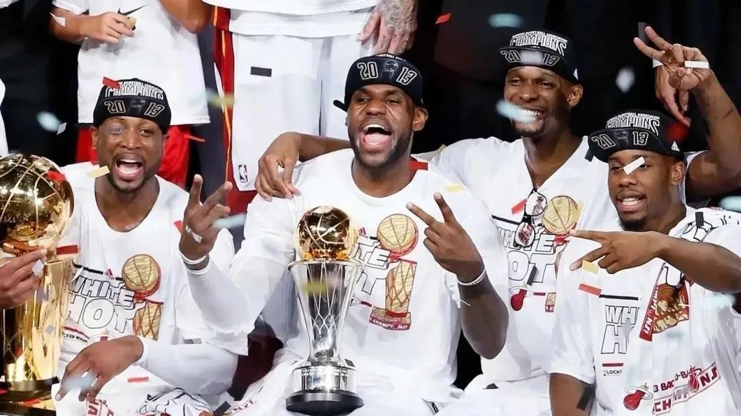 热火文化是伪命题？詹姆斯时期真相扑朔迷离，阿里纳斯质疑引爆风暴！