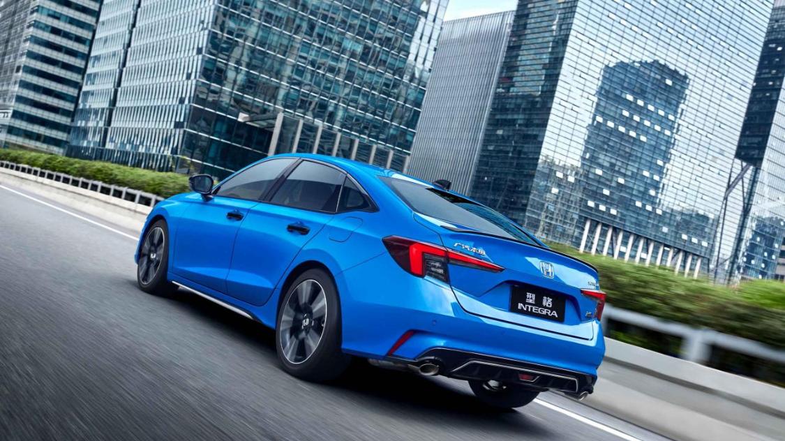 型格如何以双擎动力与高端配置重构冬季出行价值标杆