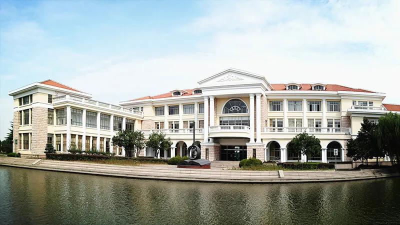 会计专业要凉了？大学停招、AI抢饭碗，真相可能和你想的不一样