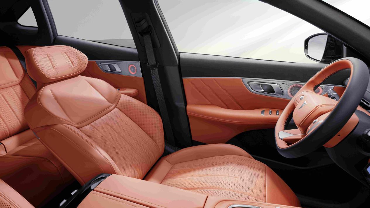 深蓝S07华为乾崑630长续航版：通勤、露营、跨城，它真的能无缝适配？