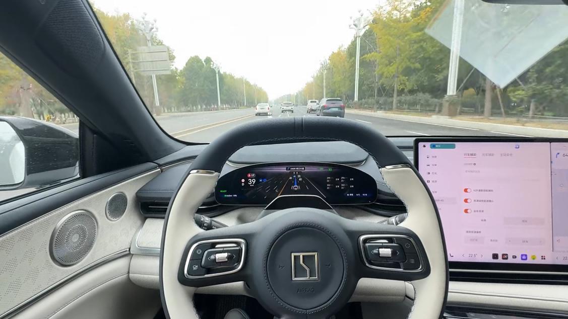 买智能汽车怕过时？极氪这次众筹戳破了行业不敢说的3个真相