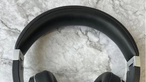 4款头戴降噪耳机，数字音质聆听清晰音频