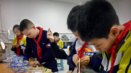 西安欧亚学院完成2025年结对帮扶清涧县无人机特色课程项目培训