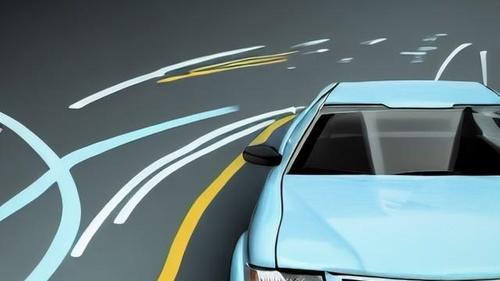 续航破千公里，实测跑出1048km！国产电车放大招，油车真不行了？