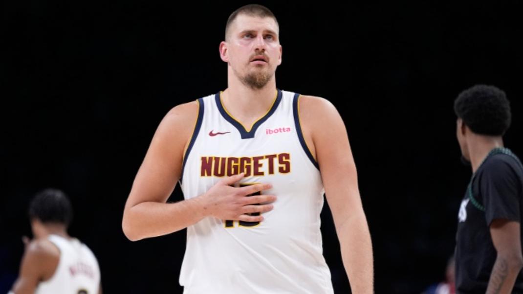 暴砍35分15板7助，很抱歉字母哥，你从近50年第一人变成第二了