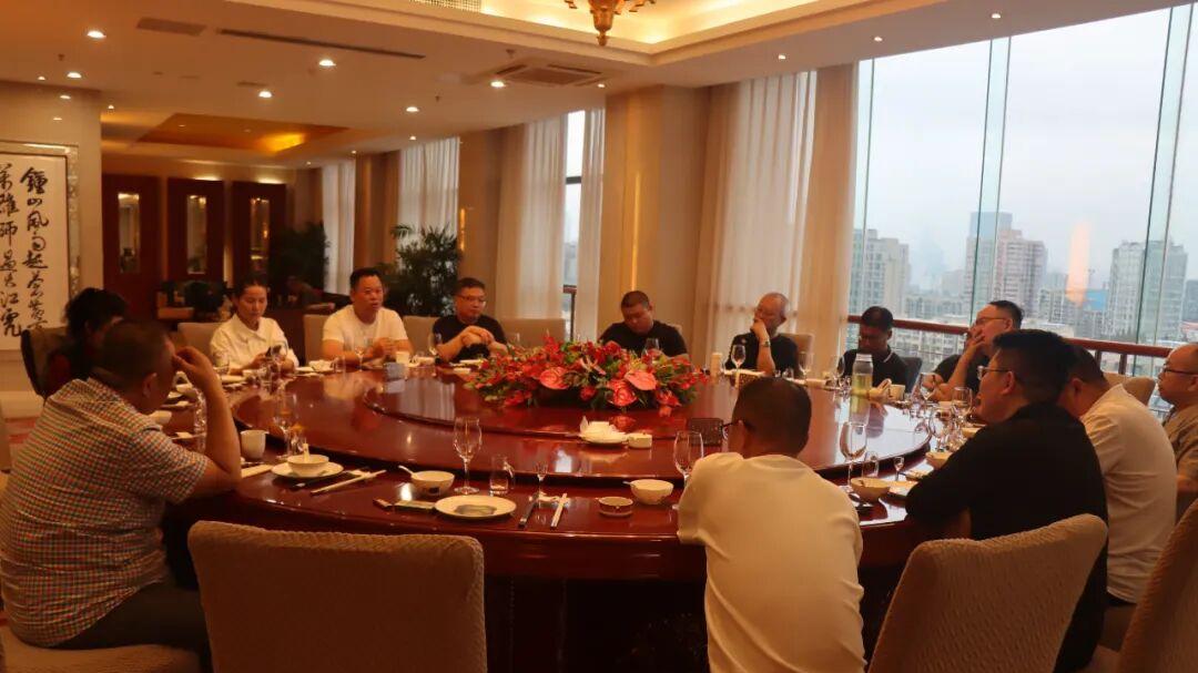 酒传社老友问道金陵：寒冬之下，如何破局？