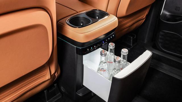 传祺M8乾崑系列：DeepSoft双零重力座椅，百万级豪华MPV舒适标杆