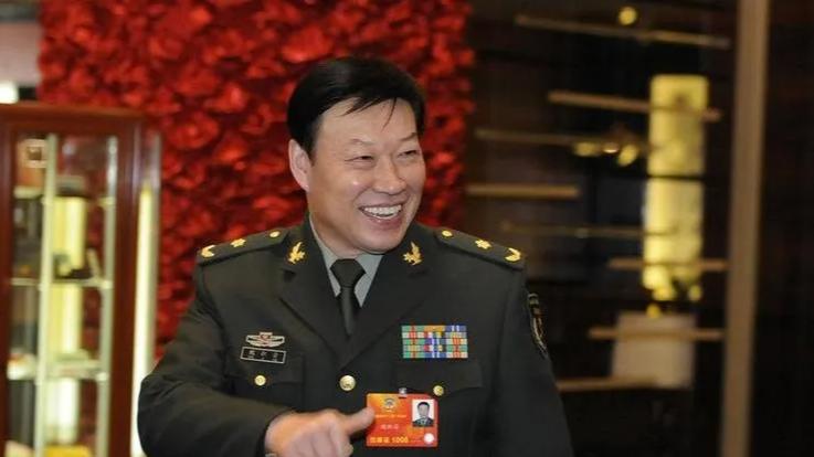 从春晚爆红到销声匿迹，曾经比赵本山还火的魏积安，为何突然消失了？