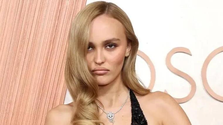 红毯“照妖镜”：奥斯卡众星“真容”曝光，谁才是驻颜有术？