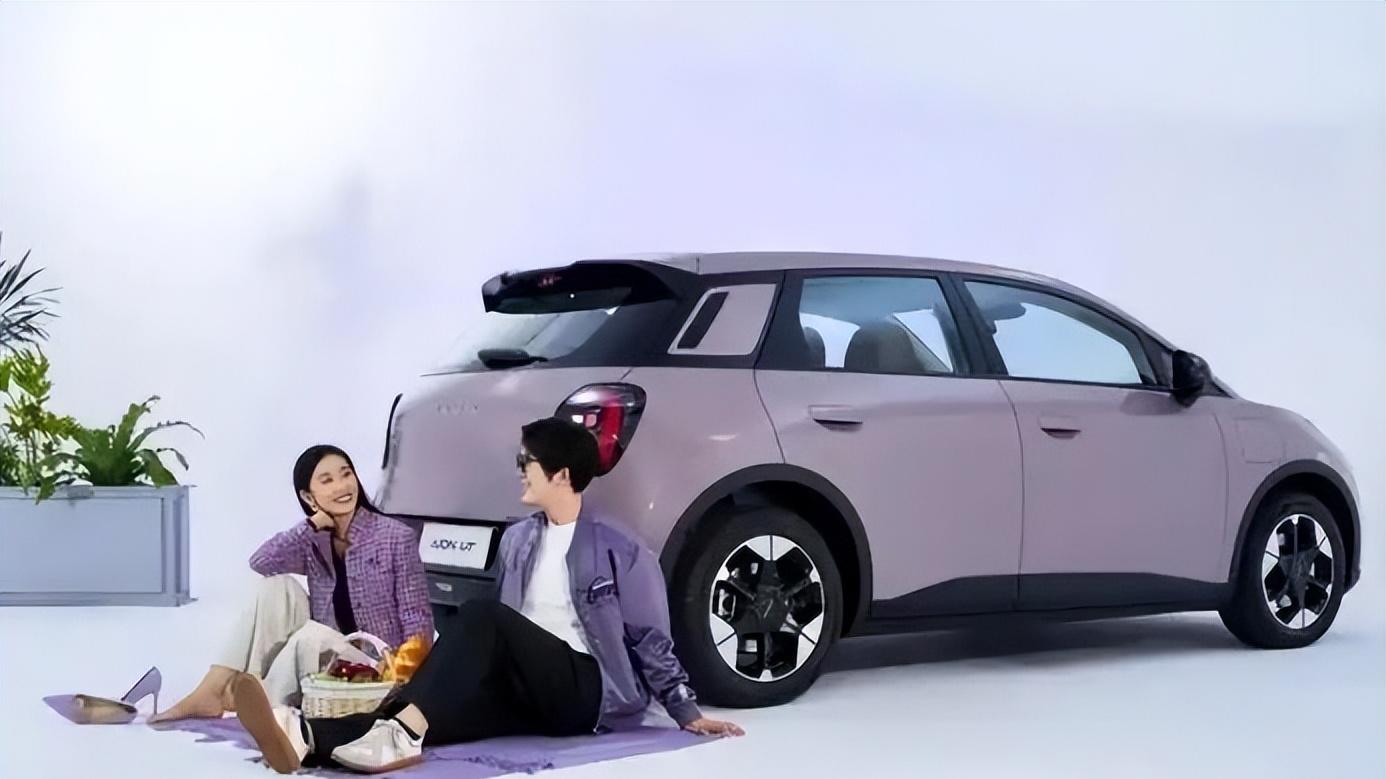 对比竞品，埃安UT：安全可靠、品质卓越、性价比高！