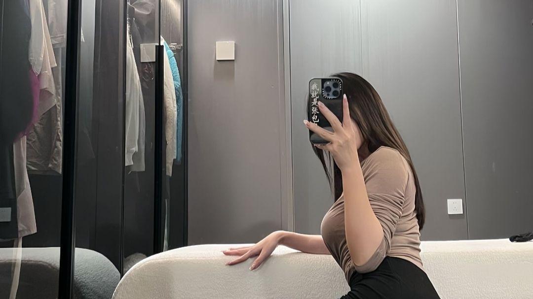 为新欢，结婚五年的妻子逼我让位