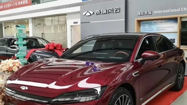 芜湖迈巴赫重新定义门把手，陈震都称赞风云A9L的门把手设计的好