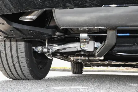 深蓝S09体验：家庭大六座SUV，要有"装得下全家的松快劲儿"