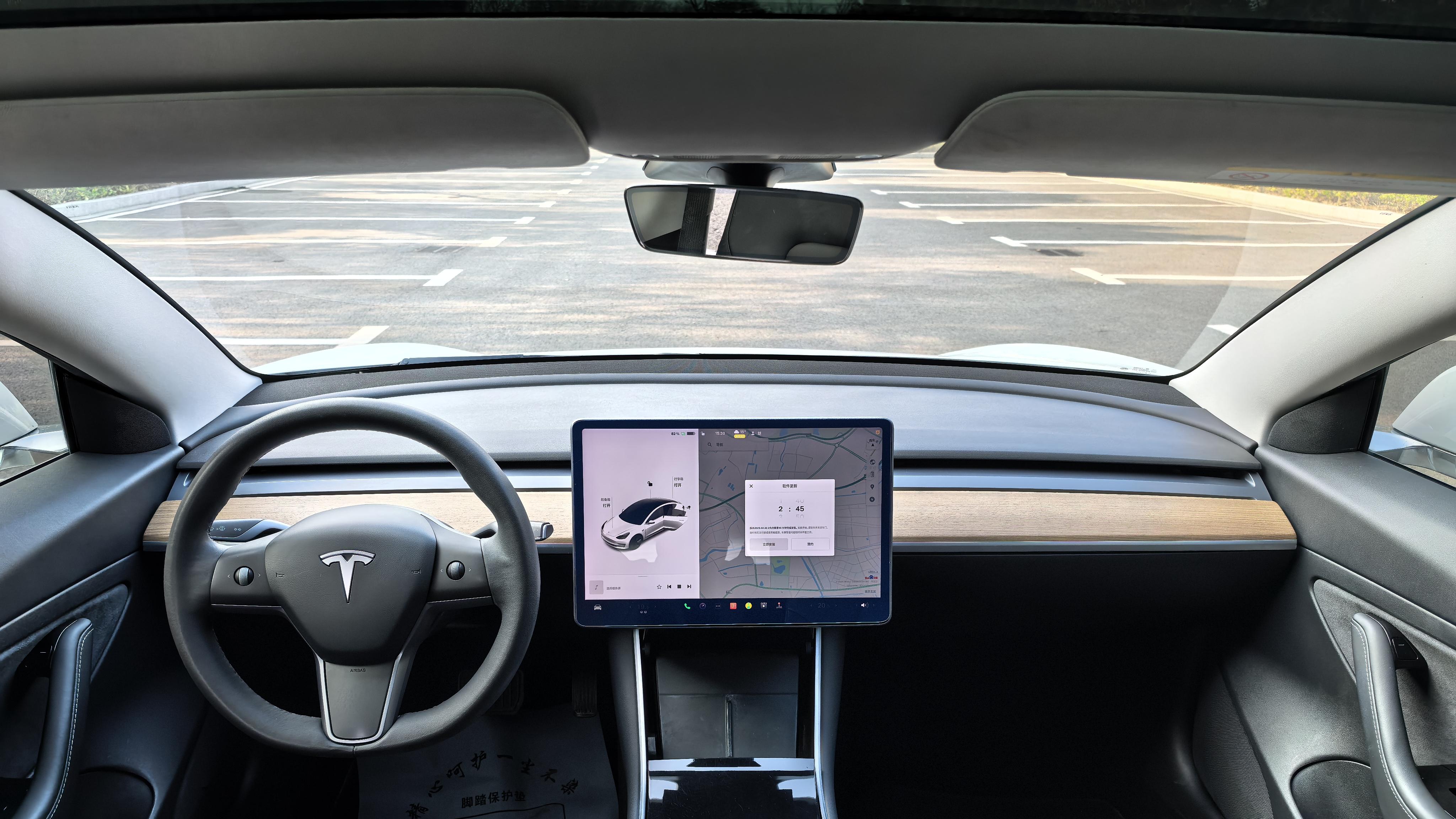 2020款特斯拉Model3，10万公里，纯电出行新选择