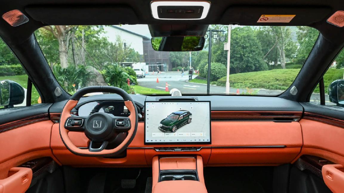 快充仅需10分钟，极氪7X迎来年度改款，优化细节续航提升