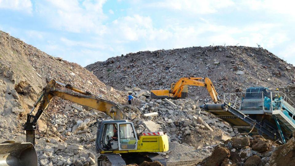 外媒：2025年，中国用美国的招式打败美国