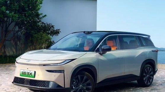 9017辆！9月合资新能源销冠凭什么是铂智3X呢？