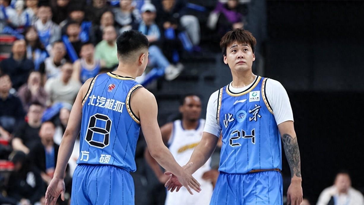 北京队兵强马壮，为何再次败给广厦队？付政浩一针见血，道出真因