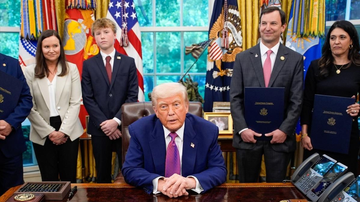 5月13日俄乌最新：俄军强势反击，欧盟出9亿欧元为乌军买武器弹药