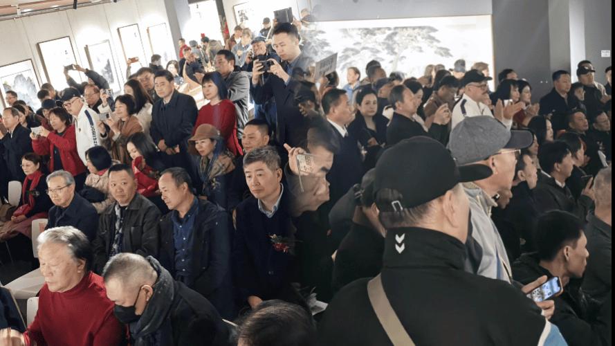 在“行走”中遇见  | 冯大中、郭兴文沪上雅集展的双重叙事