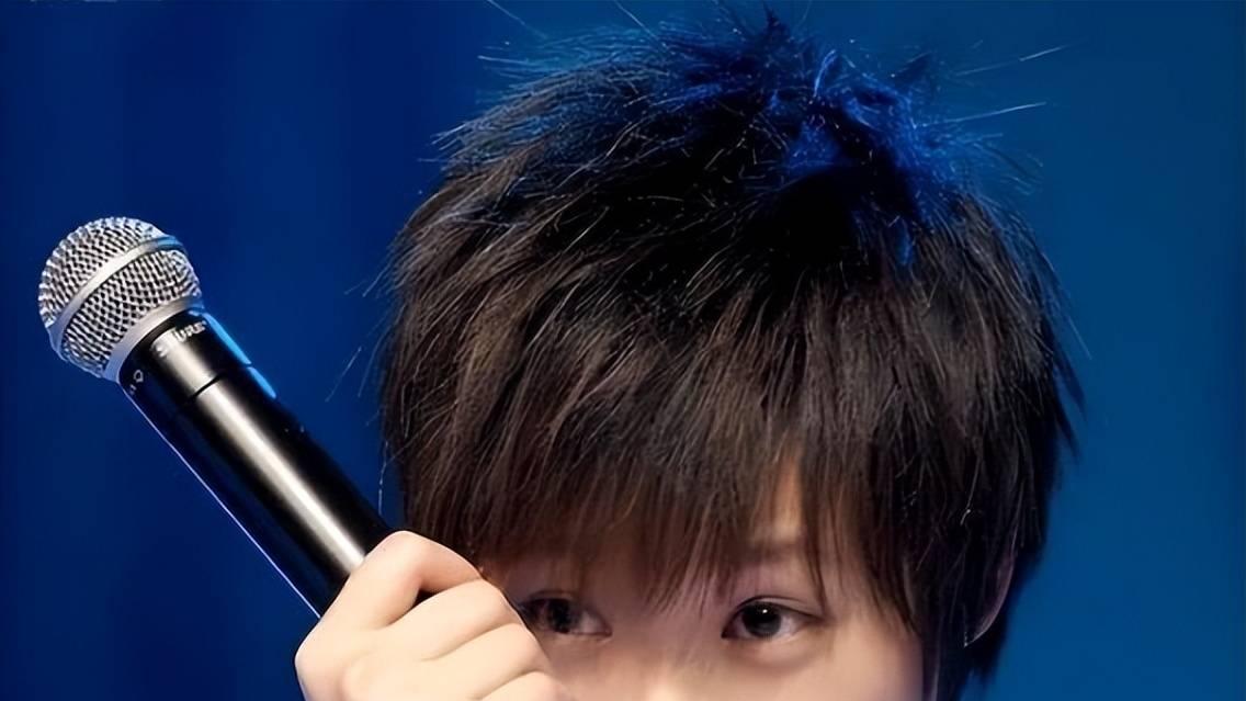 李宇春：先锋偶像的文化破壁术