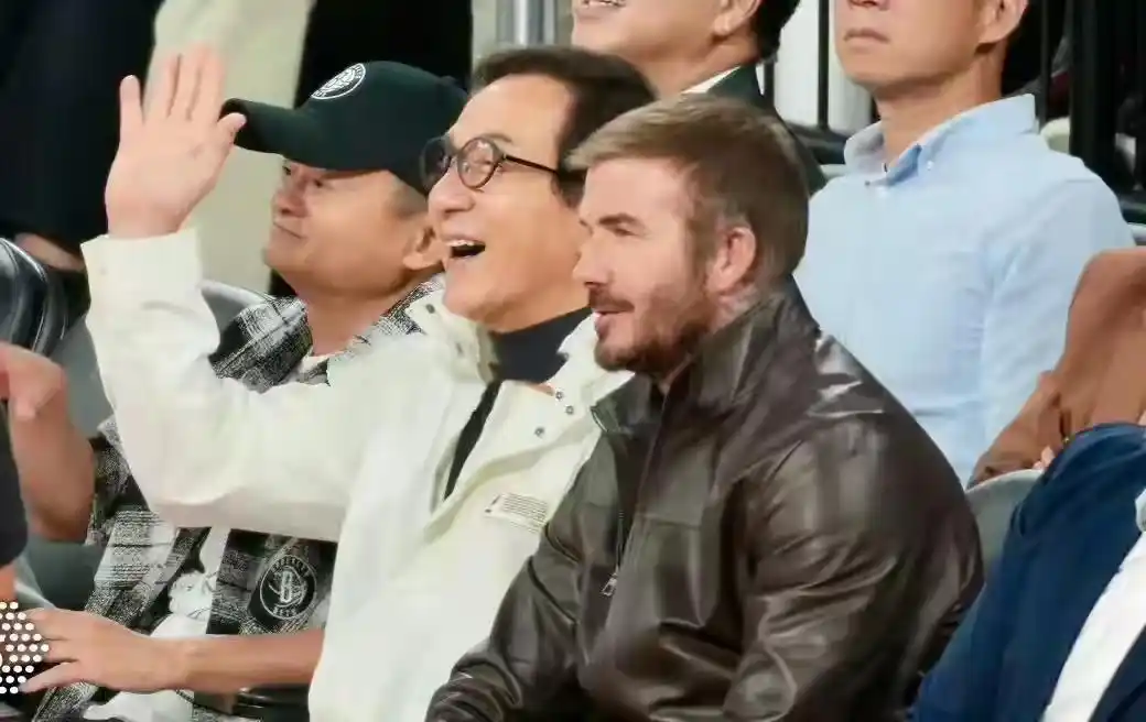 马云+蔡崇信都帮不到曾凡博？和全队抢合同被针对小曾太难了