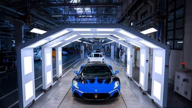 裸车35万起？玛莎拉蒂纯电车暴降54万，现在入手刚刚好？