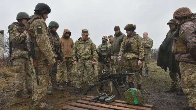 库普扬斯克的乌军被禁止投降，否则家属将停发津贴