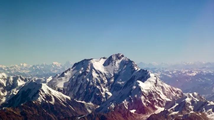 世界第九高峰南迦帕尔巴特峰“迪亚米尔岩壁”的攀登历史