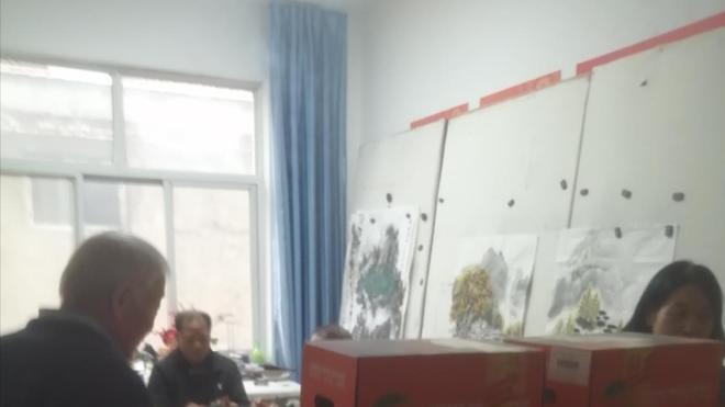 非常感谢重庆朋友用快递寄来的新年礼物