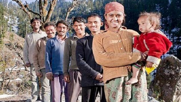 探秘一夫多妻制国家，一家人如何一起生活？女性：这根本就是受罪